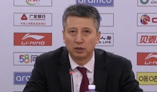 汽车早已不只是代步工具，它成了生活方式，成了精神寄 AI与电影深度碰撞，金鸡奖现场勾勒产业新图景 2025-11-14 当AI的算法流光，照进电影的银幕，一场关于影像未来的对话，正在2025年中国金鸡百花电影节暨第38届中国电影金鸡奖期间徐徐展开。